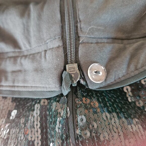 Maxie Hunter Green Sequin Skirt - Picture 7 of 8